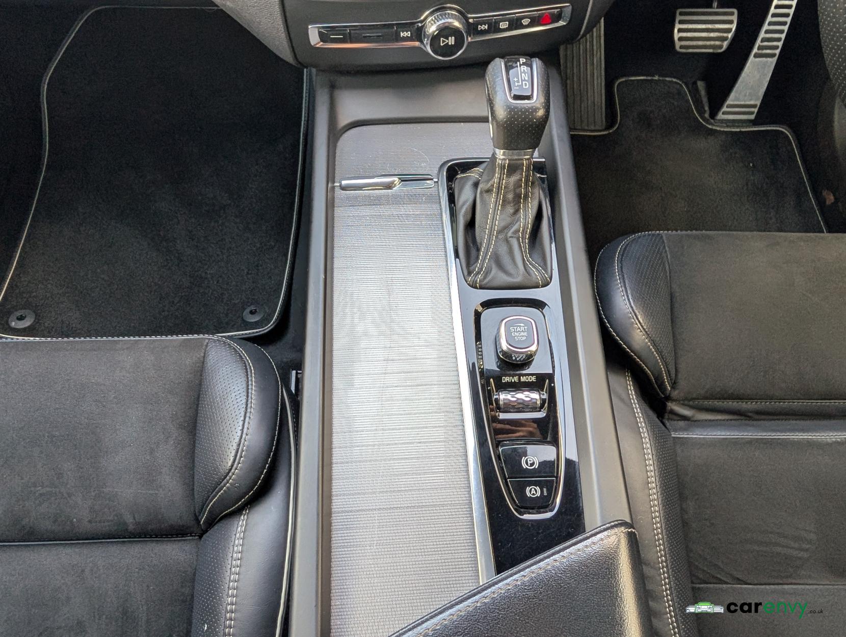 Volvo XC60 2.0 D4 R-Design SUV 5dr Diesel Auto AWD Euro 6 (s/s) (190 ps)