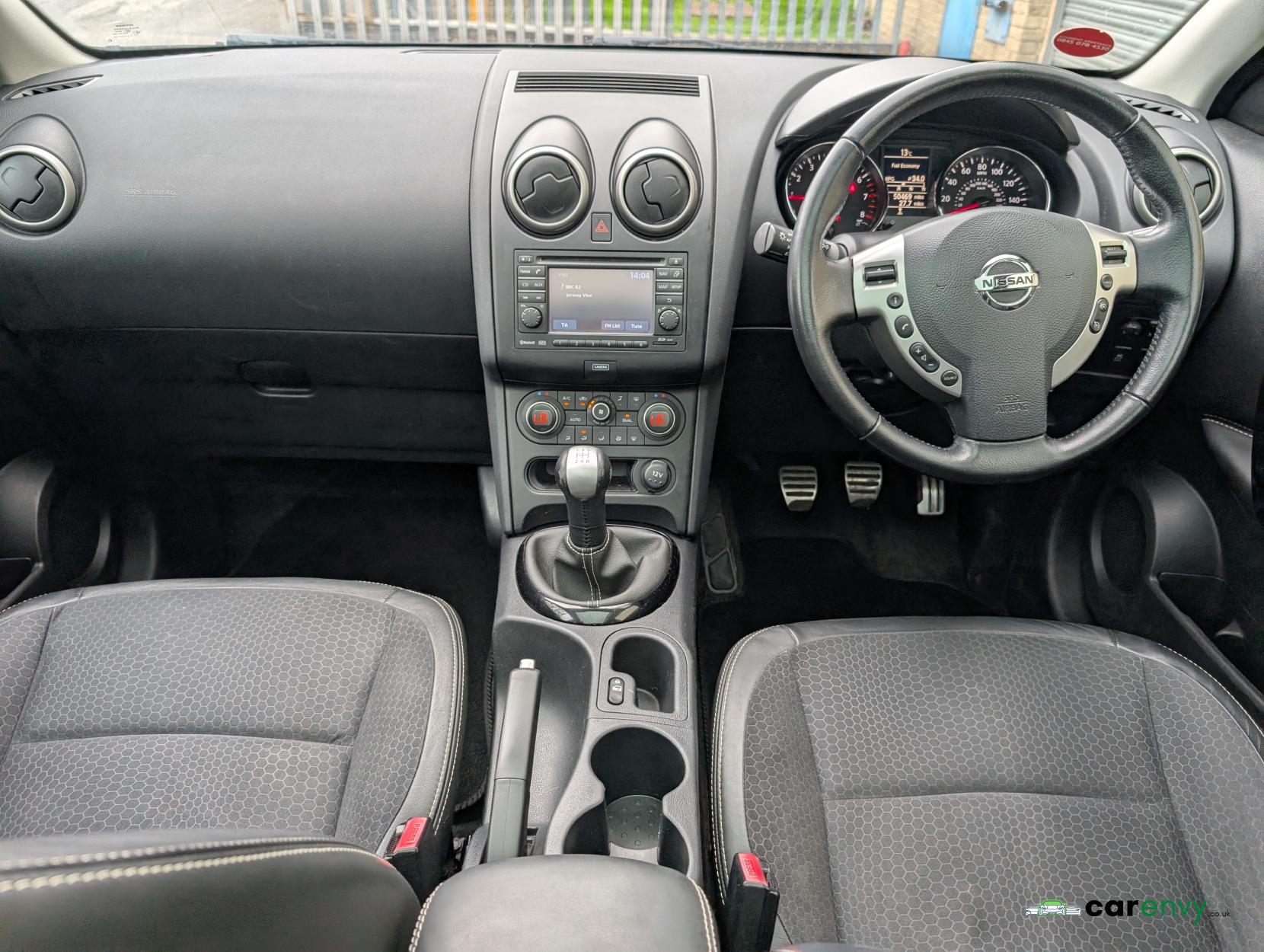 Nissan Qashqai 1.6 360 SUV 5dr Petrol Manual 2WD Euro 5 (117 ps)
