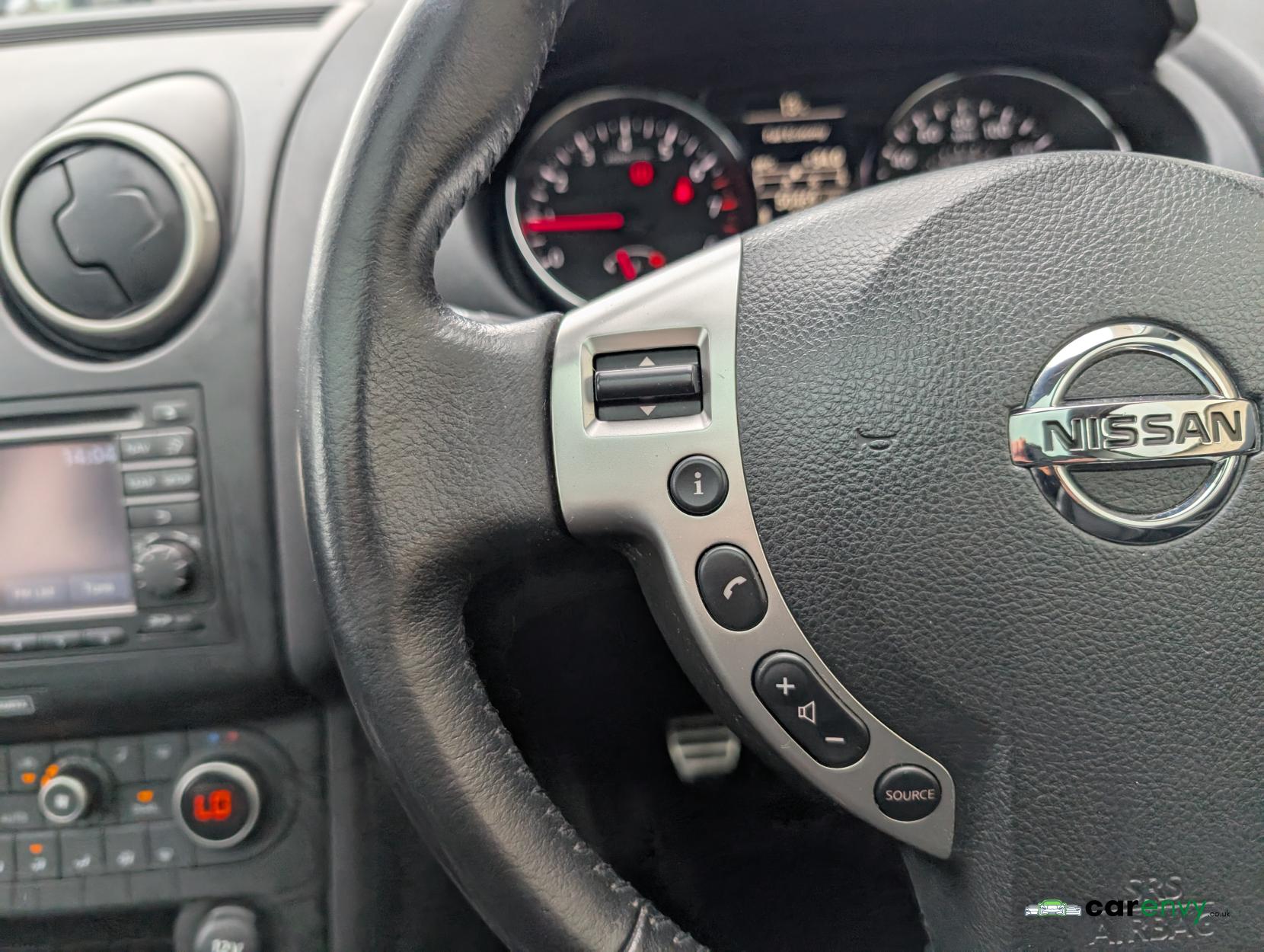 Nissan Qashqai 1.6 360 SUV 5dr Petrol Manual 2WD Euro 5 (117 ps)