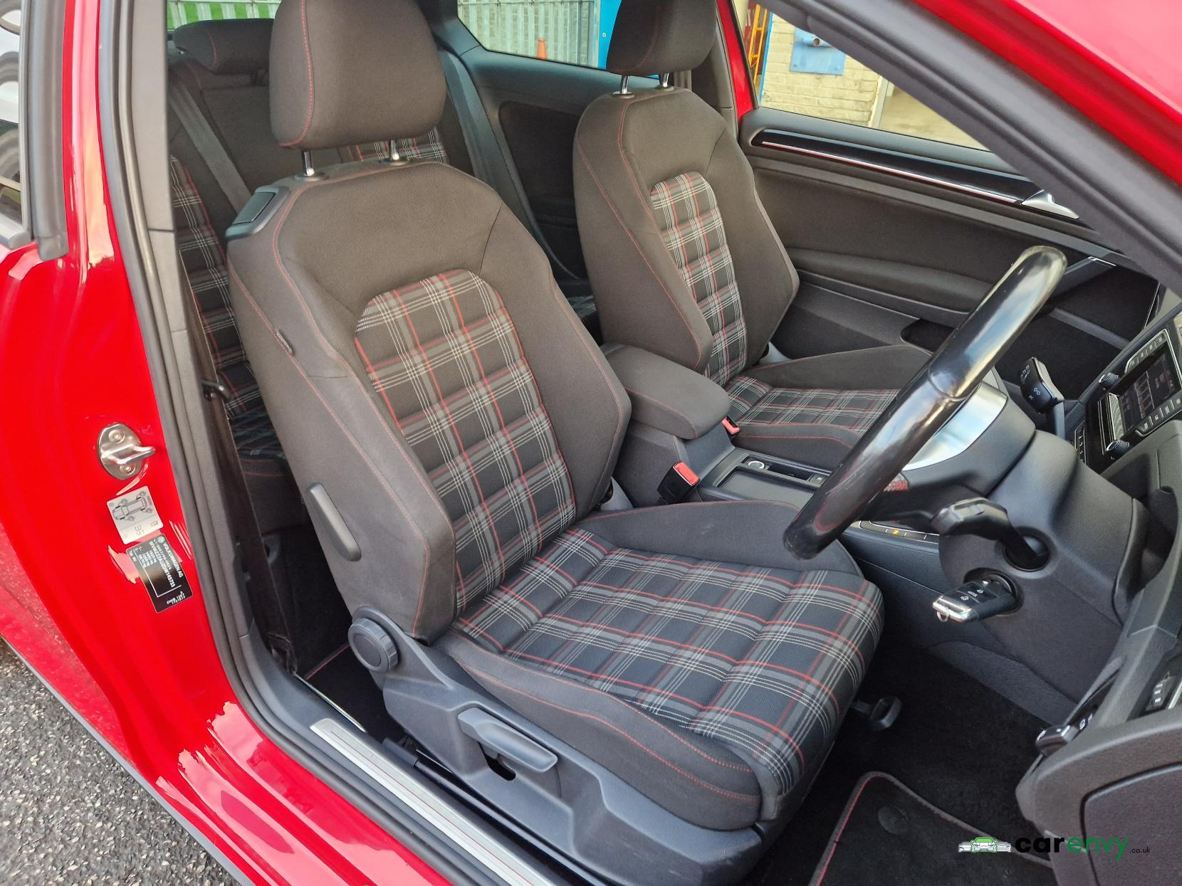Volkswagen Golf 2.0 TSI BlueMotion Tech GTI Launch Hatchback 3dr Petrol Manual Euro 6 (s/s) (220 ps)