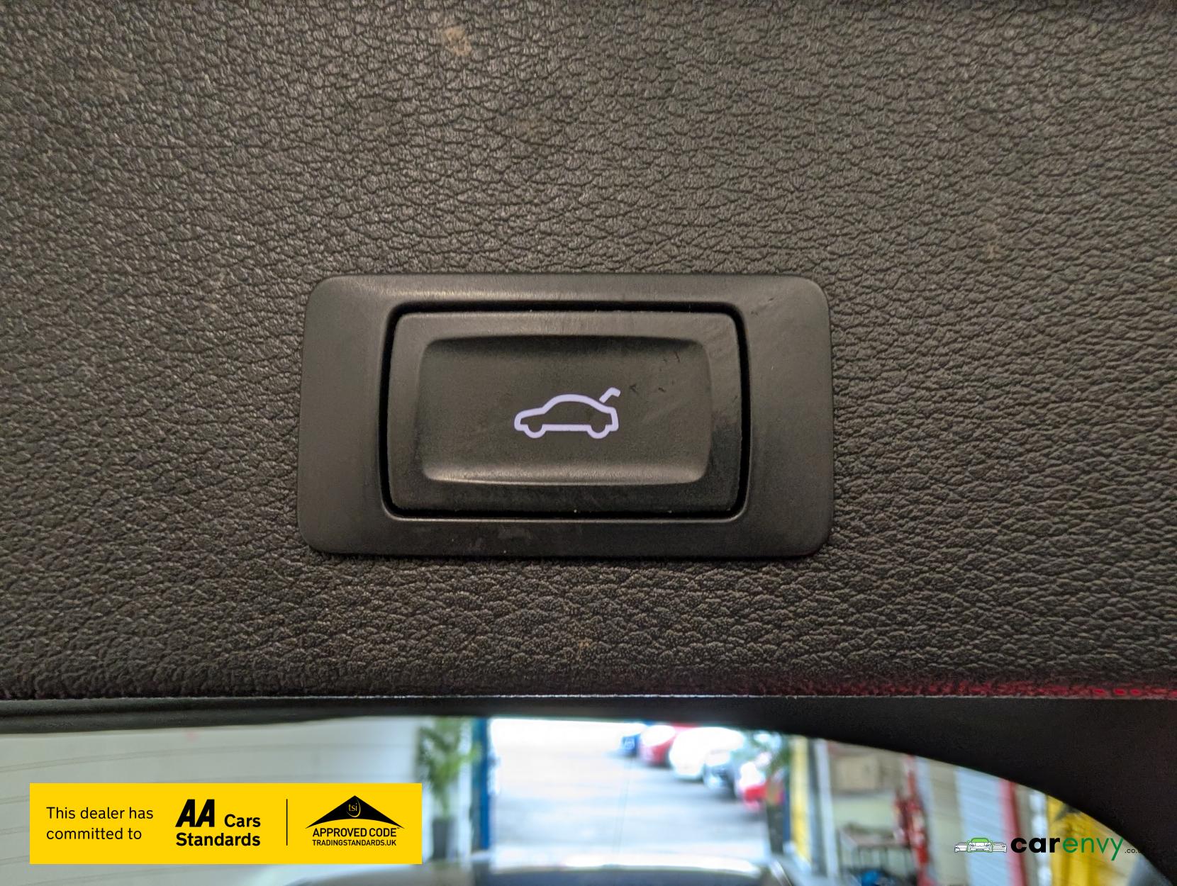 Audi Q2 1.6 TDI 30 S line SUV 5dr Diesel Manual Euro 6 (s/s) (116 ps)