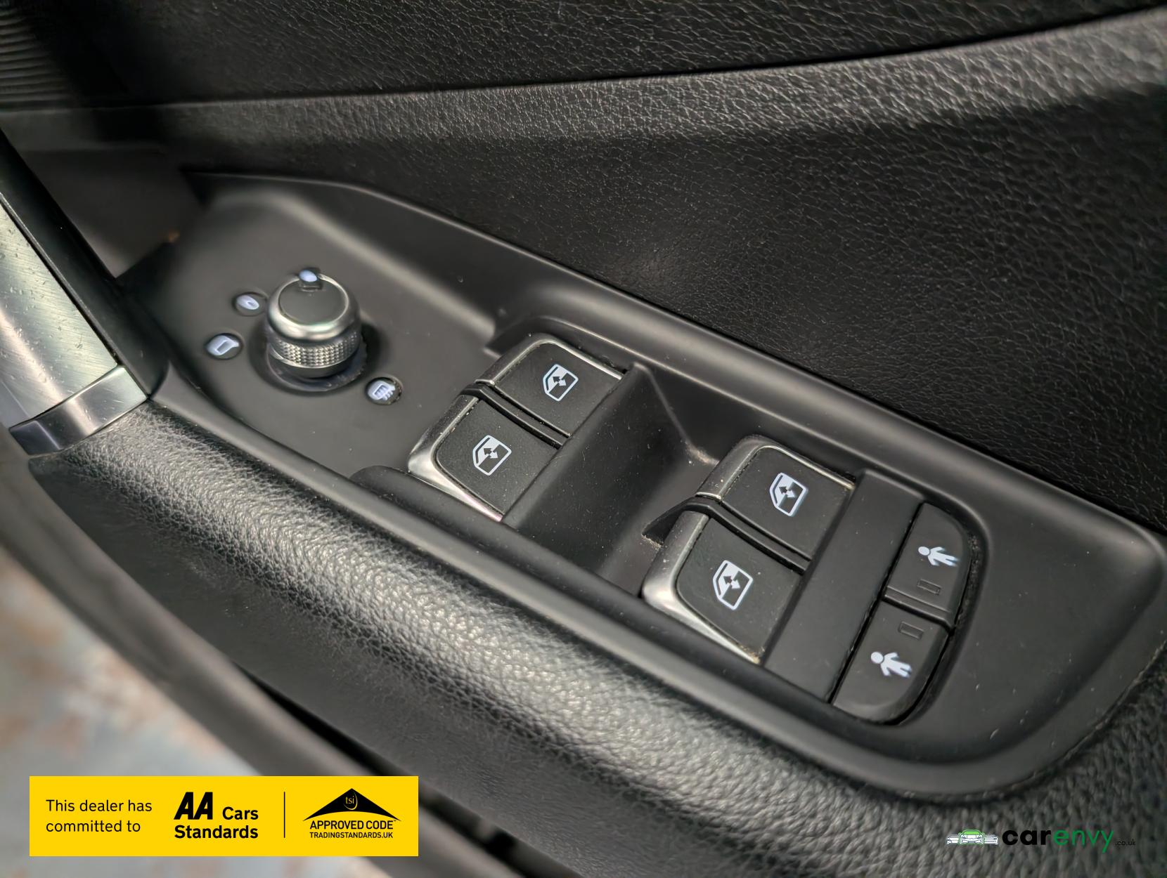 Audi Q2 1.6 TDI 30 S line SUV 5dr Diesel Manual Euro 6 (s/s) (116 ps)