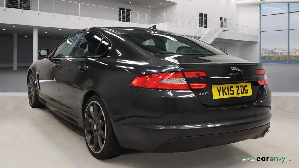 Jaguar XF 2.2d R-Sport Black Saloon 4dr Diesel Auto Euro 5 (s/s) (200 ps)