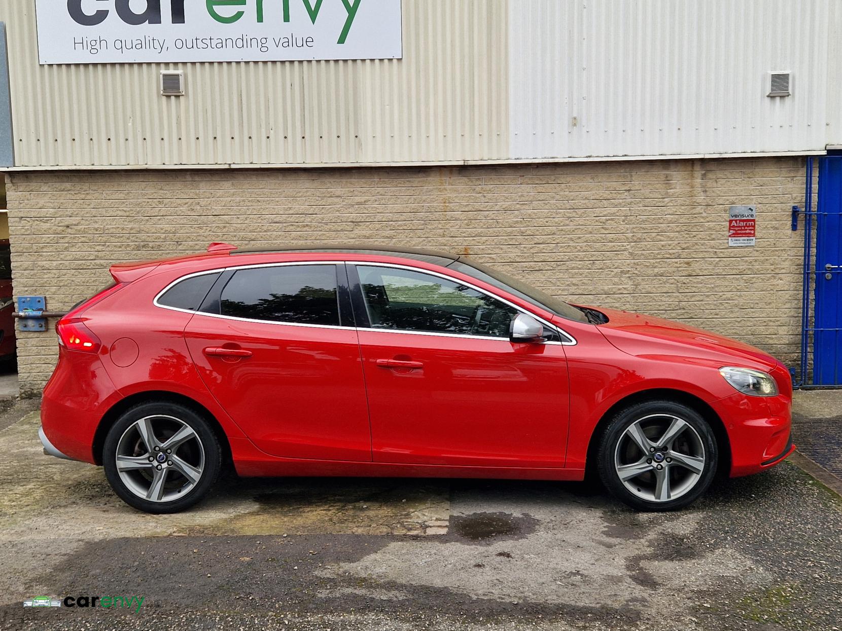 Volvo V40 2.0 D3 R-Design Hatchback 5dr Diesel Geartronic Euro 5 (s/s) (150 ps)