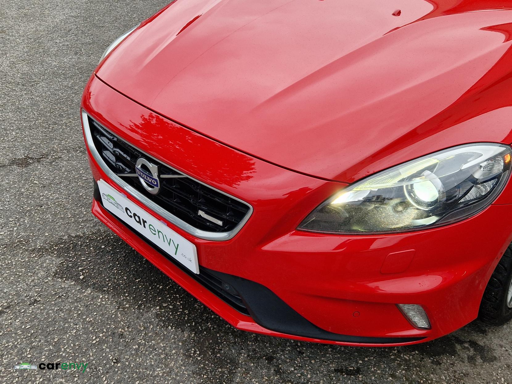 Volvo V40 2.0 D3 R-Design Hatchback 5dr Diesel Geartronic Euro 5 (s/s) (150 ps)