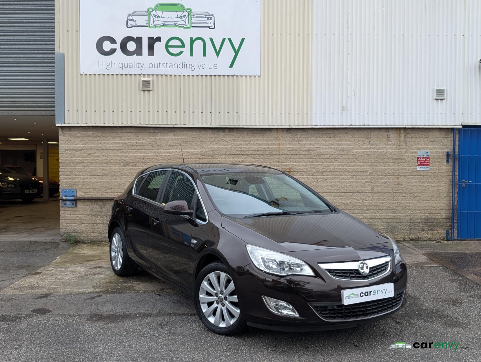 Vauxhall Astra 1.6 16v SE Hatchback 5dr Petrol Manual Euro 5 (115 ps)