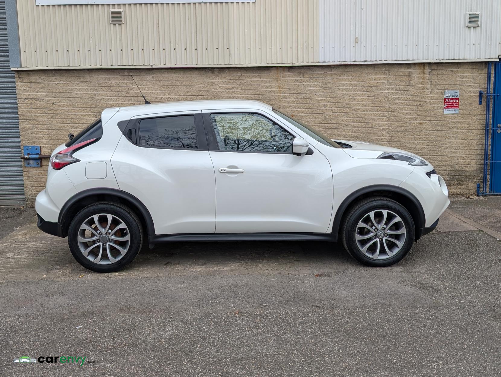 Nissan Juke 1.5 dCi Tekna SUV 5dr Diesel Manual Euro 6 (s/s) (110 ps)