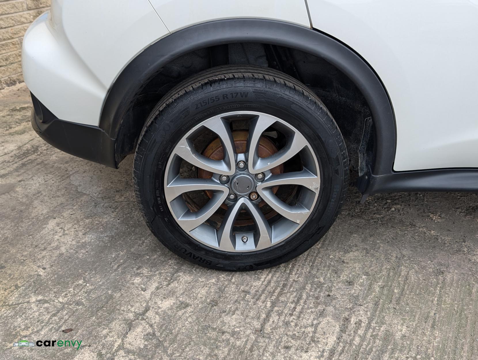 Nissan Juke 1.5 dCi Tekna SUV 5dr Diesel Manual Euro 6 (s/s) (110 ps)