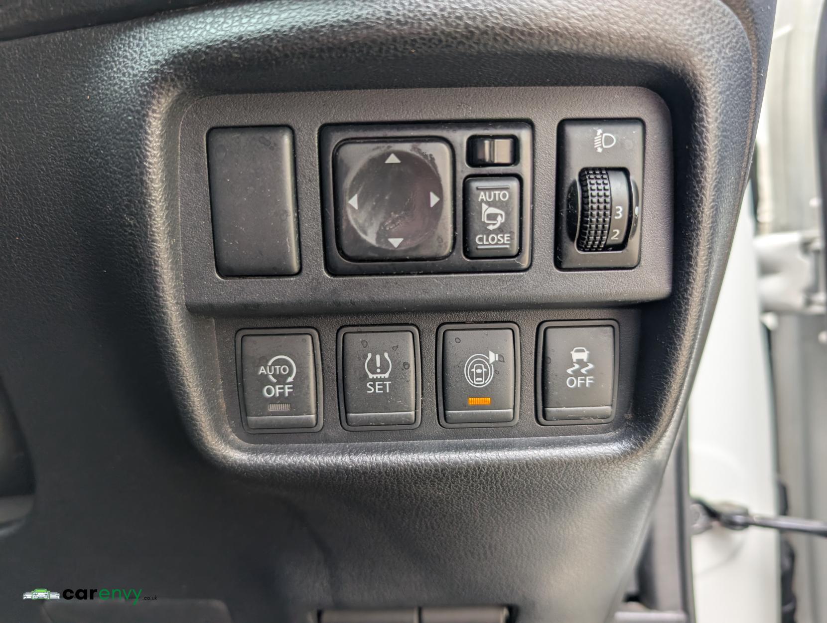 Nissan Juke 1.5 dCi Tekna SUV 5dr Diesel Manual Euro 6 (s/s) (110 ps)