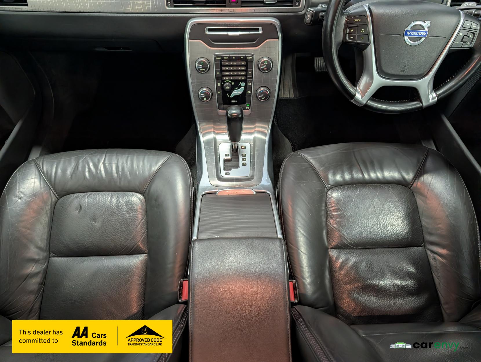 Volvo XC70 2.0 D3 SE Estate 5dr Diesel Geartronic Euro 5 (163 ps)