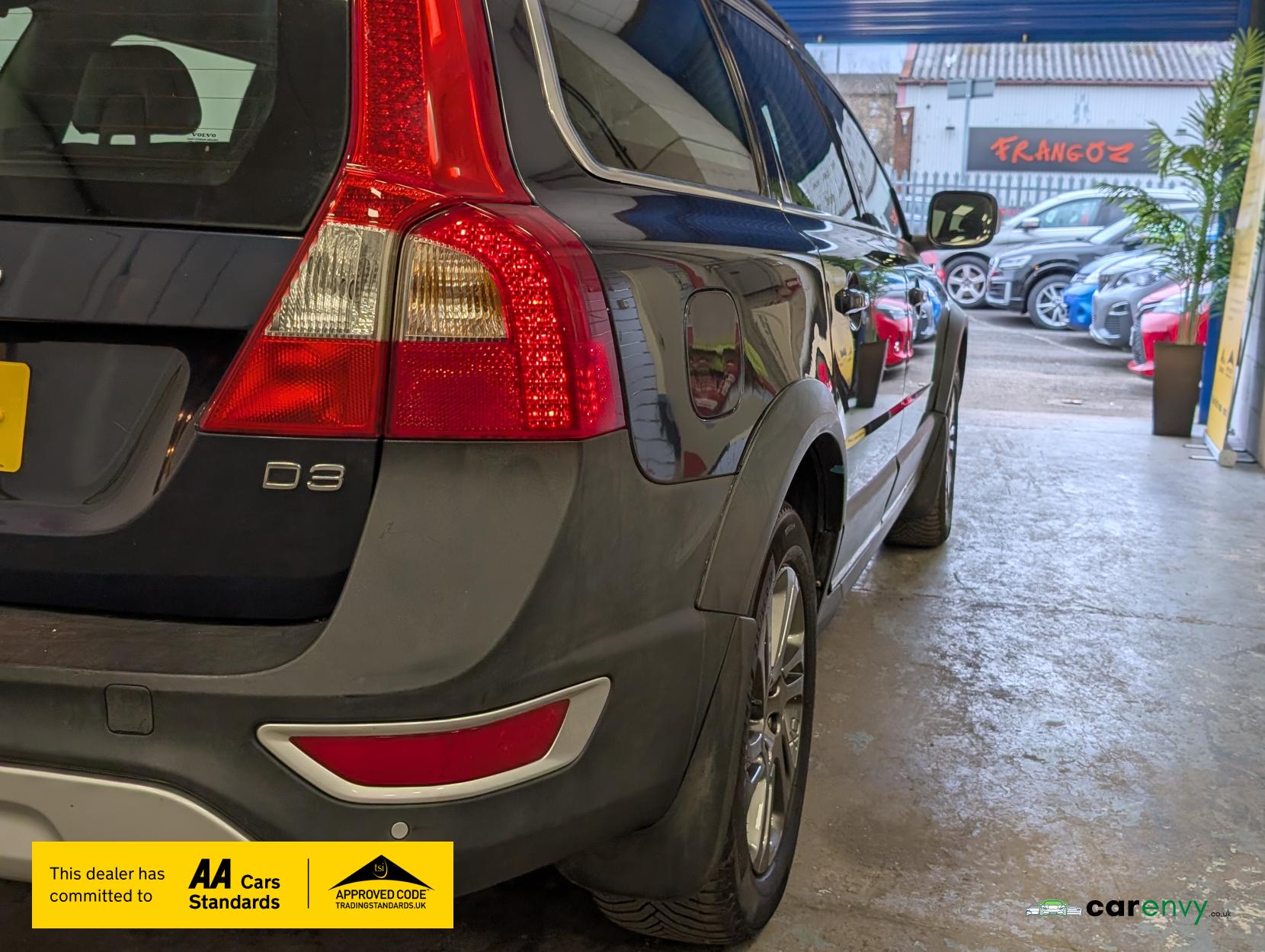 Volvo XC70 2.0 D3 SE Estate 5dr Diesel Geartronic Euro 5 (163 ps)