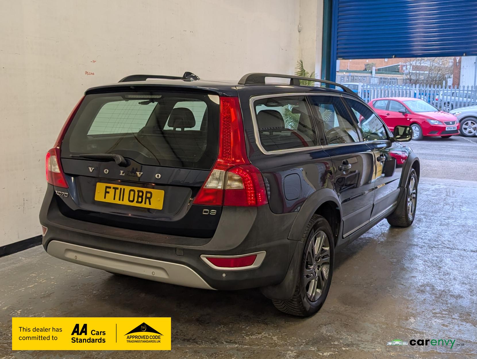 Volvo XC70 2.0 D3 SE Estate 5dr Diesel Geartronic Euro 5 (163 ps)