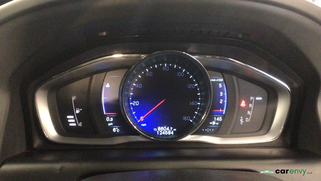 Volvo XC60 2.0 D4 R-Design SUV 5dr Diesel Geartronic Euro 6 (s/s) (181 ps)