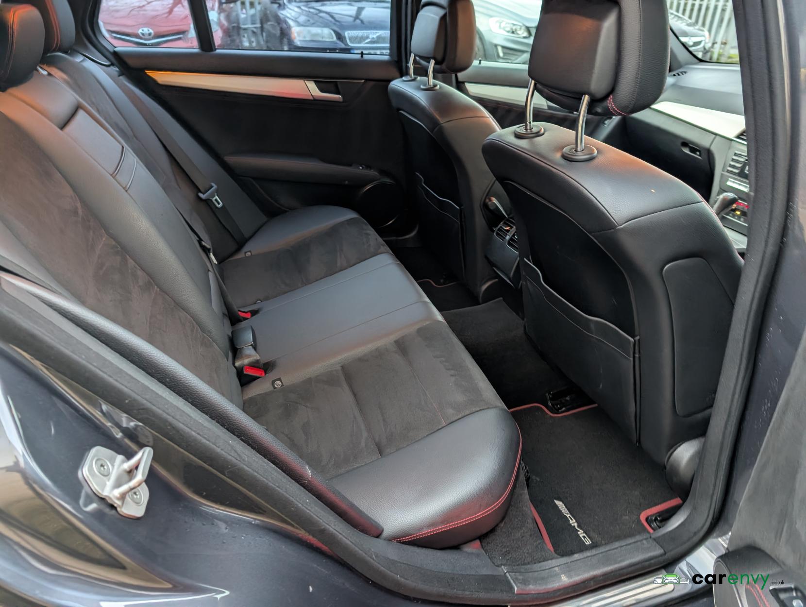 Mercedes-Benz C Class 2.1 C250 CDI BlueEfficiency AMG Sport Plus Estate 5dr Diesel G-Tronic+ Euro 5 (s/s) (204 ps)