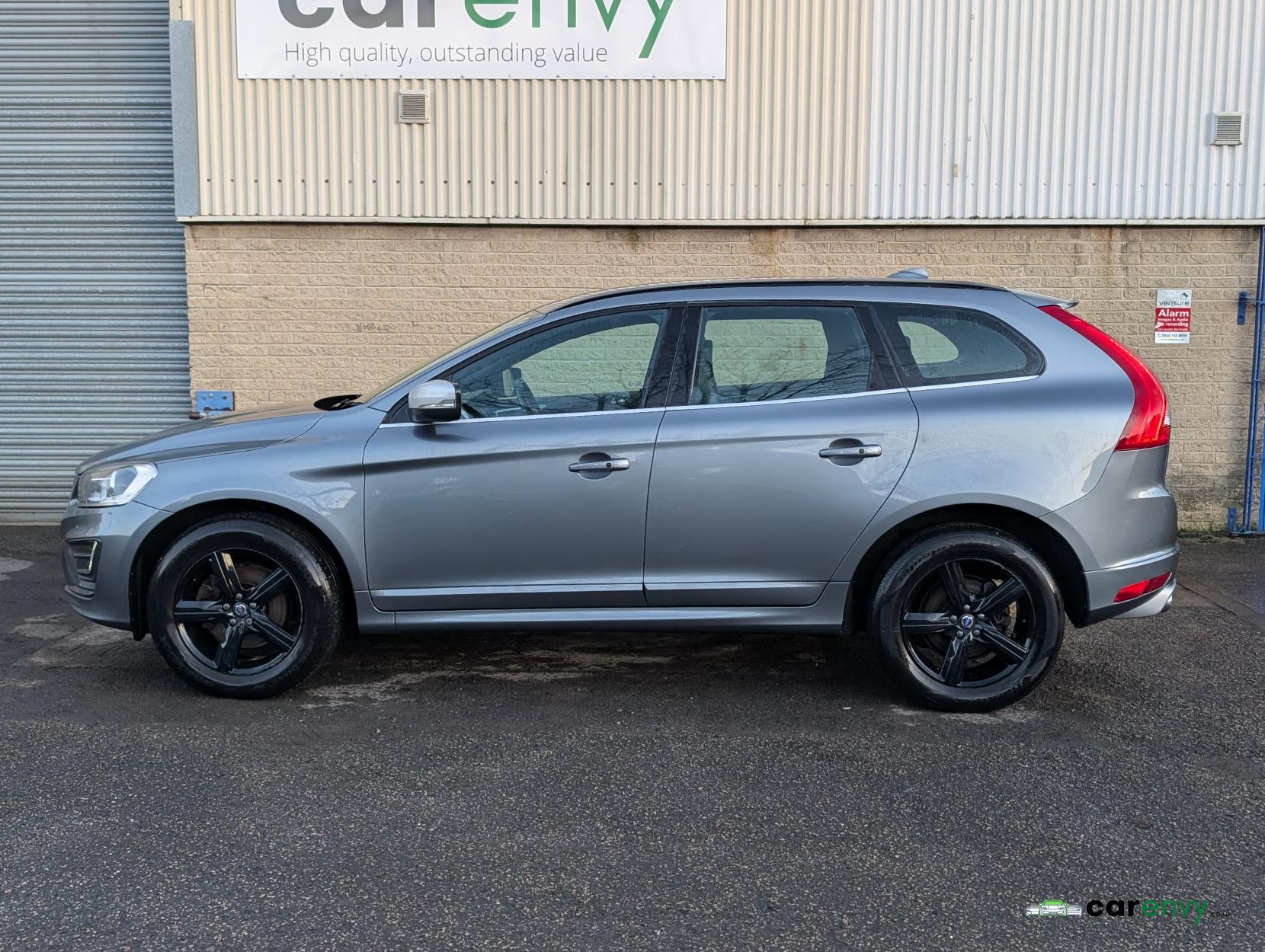 Volvo XC60 2.4 D5 R-Design Nav SUV 5dr Diesel Auto AWD Euro 6 (s/s) (220 ps)