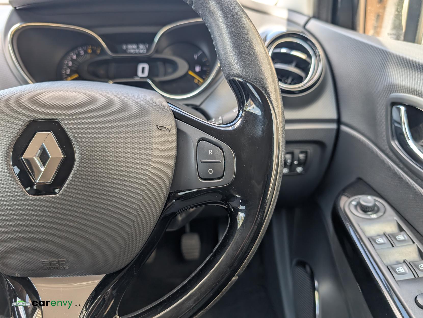 Renault Captur 0.9 TCe ENERGY Dynamique S MediaNav SUV 5dr Petrol Manual Euro 5 (s/s) (90 ps)