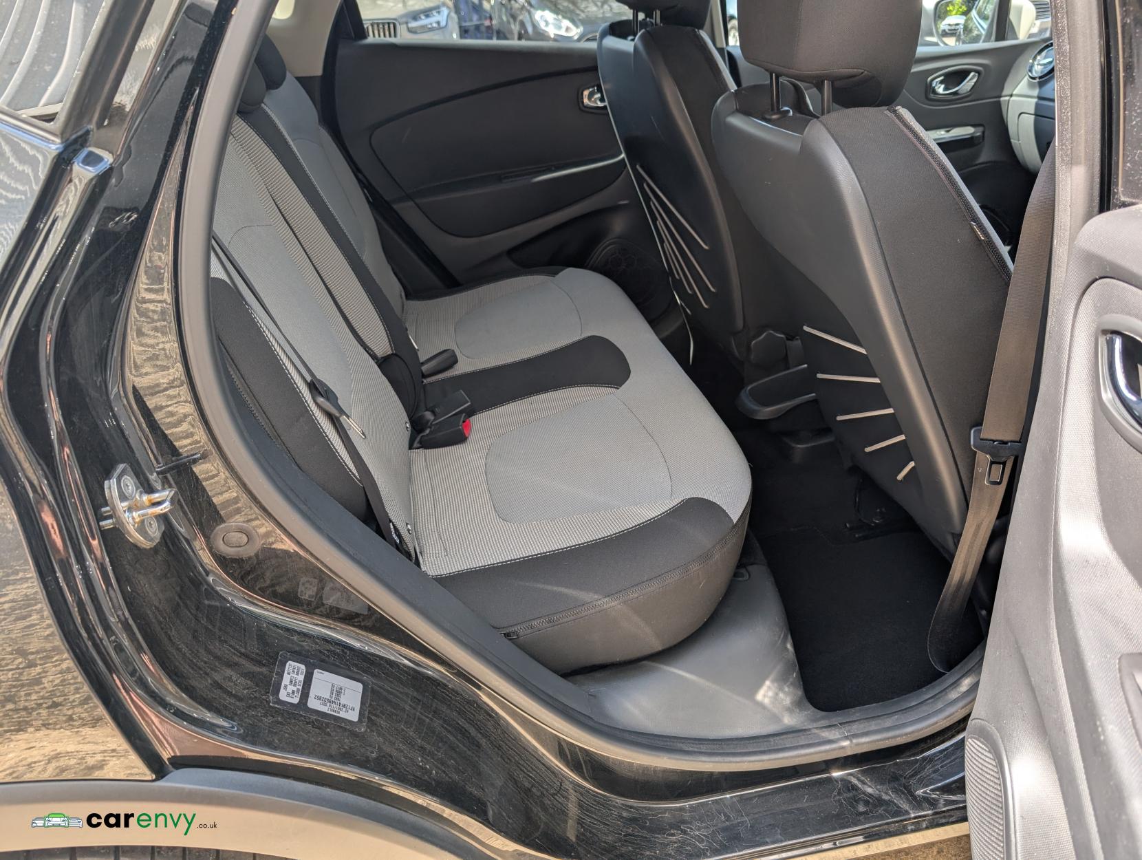 Renault Captur 0.9 TCe ENERGY Dynamique S MediaNav SUV 5dr Petrol Manual Euro 5 (s/s) (90 ps)