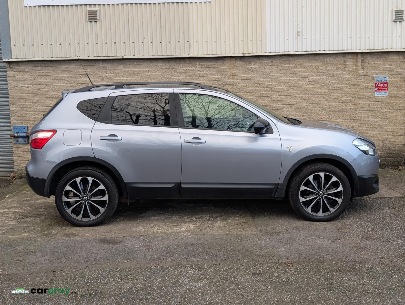 Nissan Qashqai 1.5 dCi 360 SUV 5dr Diesel Manual 2WD Euro 5 (110 ps)