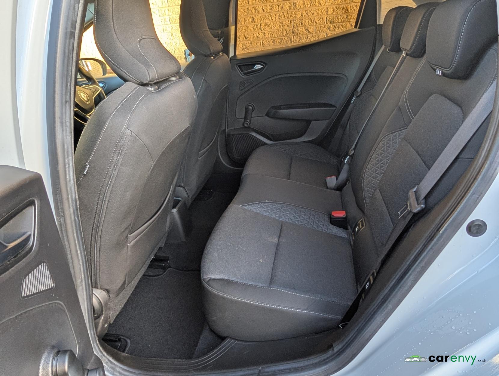 Renault Clio 1.5 Blue dCi Iconic Hatchback 5dr Diesel Manual Euro 6 (s/s) (85 ps)