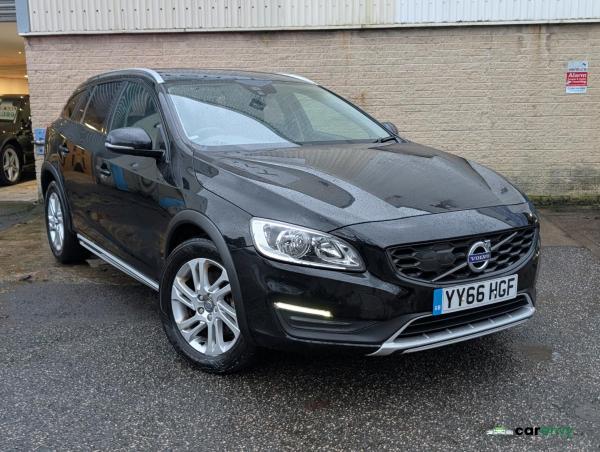 Volvo V60 Cross Country 2.4 D4 SE Nav Estate 5dr Diesel Auto AWD Euro 6 (s/s) (190 ps)