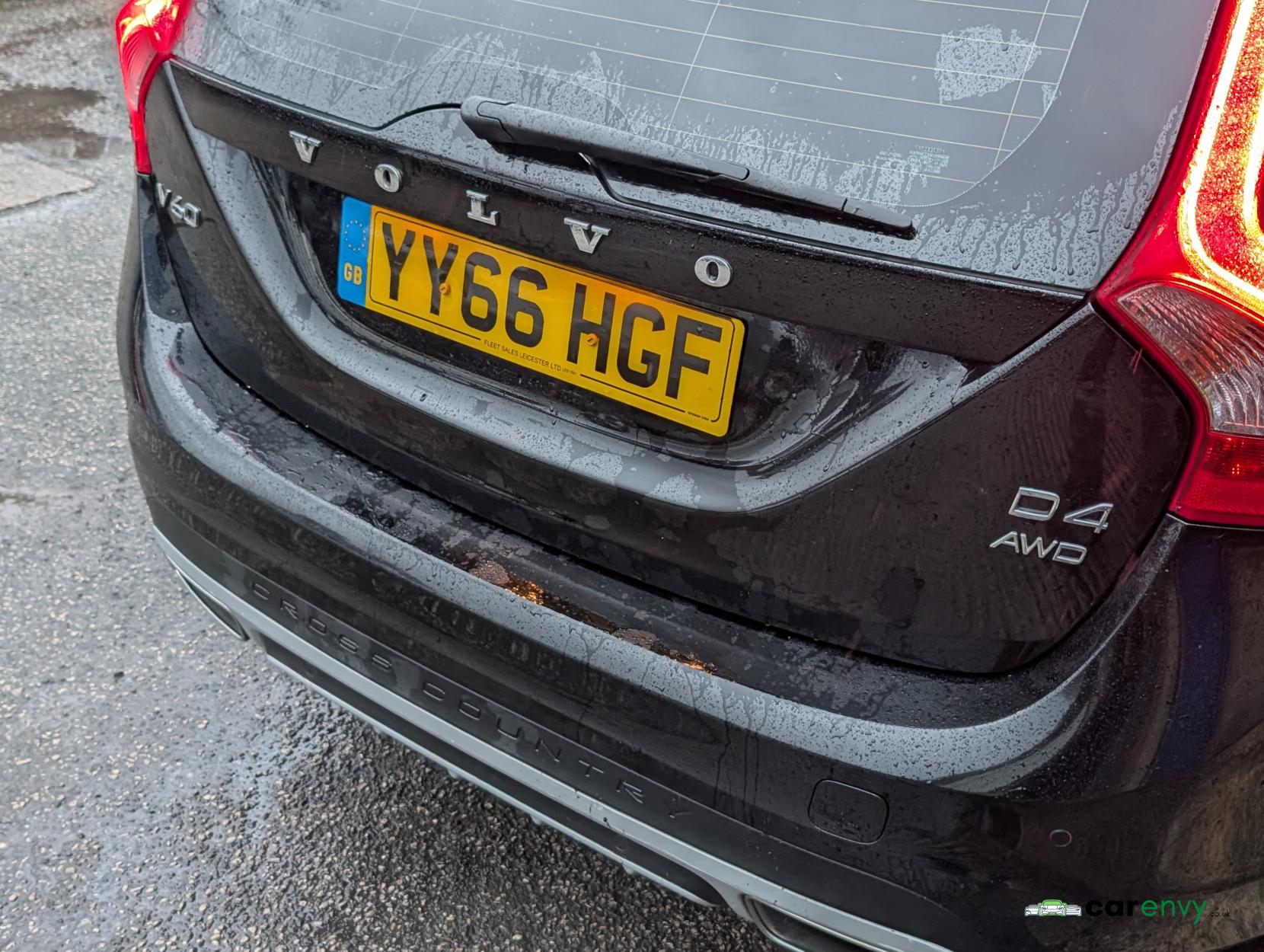 Volvo V60 Cross Country 2.4 D4 SE Nav Estate 5dr Diesel Auto AWD Euro 6 (s/s) (190 ps)