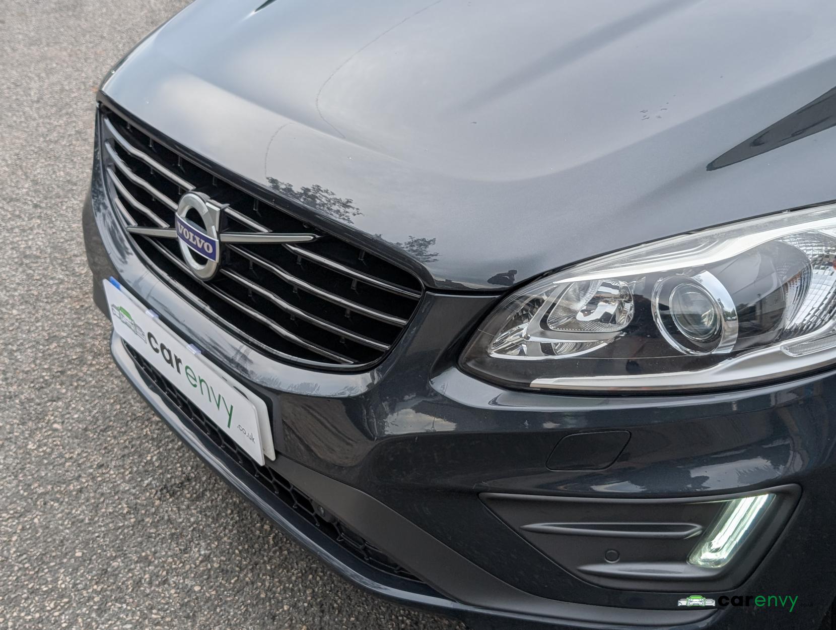 Volvo XC60 2.4 D5 R-Design Lux Nav SUV 5dr Diesel Auto AWD Euro 6 (s/s) (220 ps)