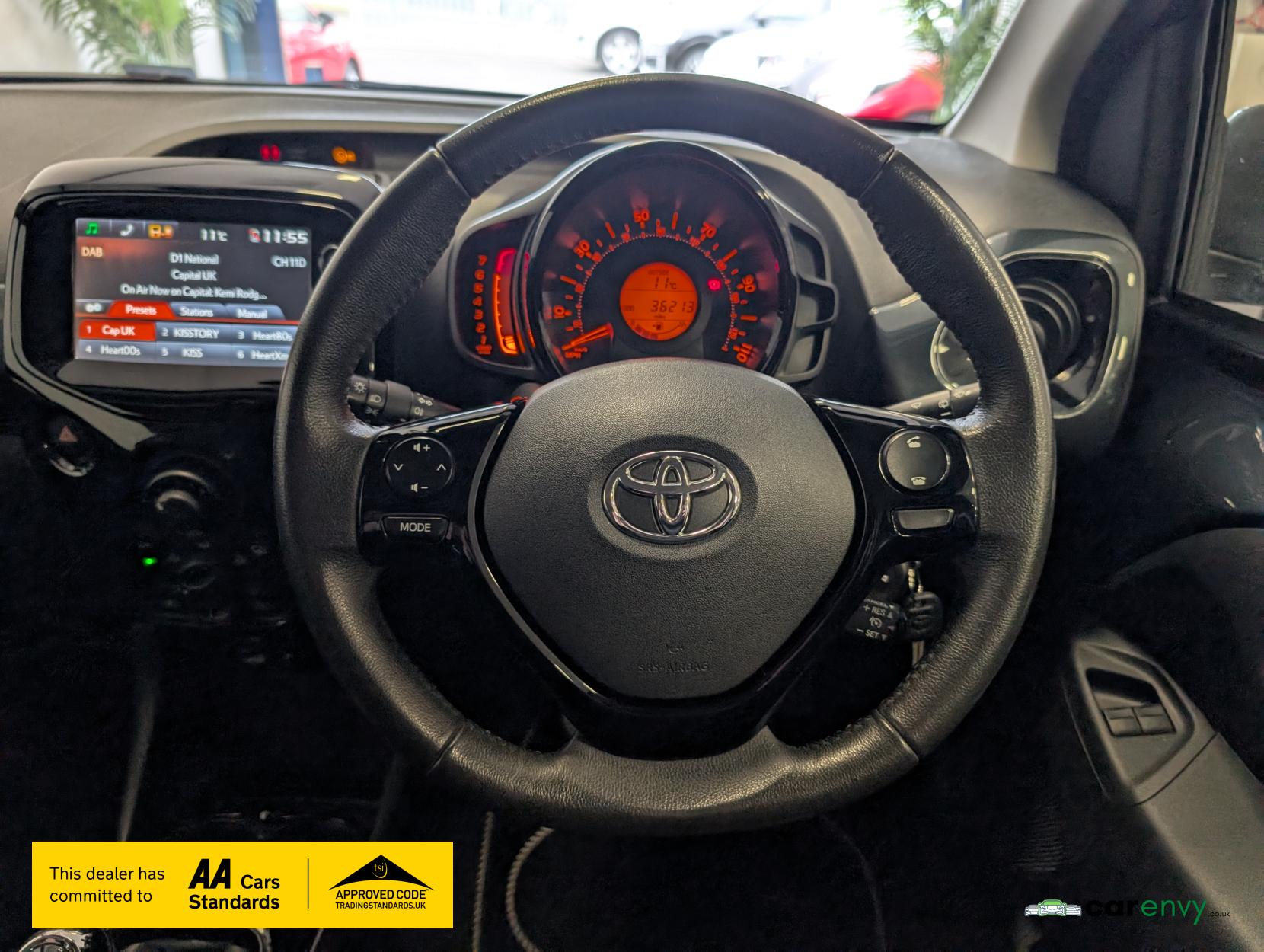 Toyota AYGO 1.0 VVT-i x-pression Hatchback 5dr Petrol Manual Euro 5 Euro 5 (68 ps)