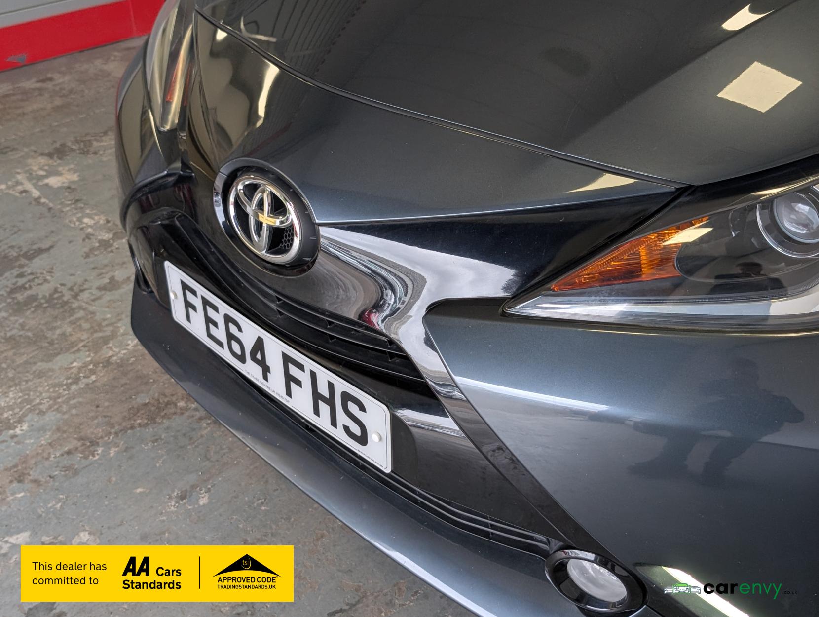 Toyota AYGO 1.0 VVT-i x-pression Hatchback 5dr Petrol Manual Euro 5 Euro 5 (68 ps)