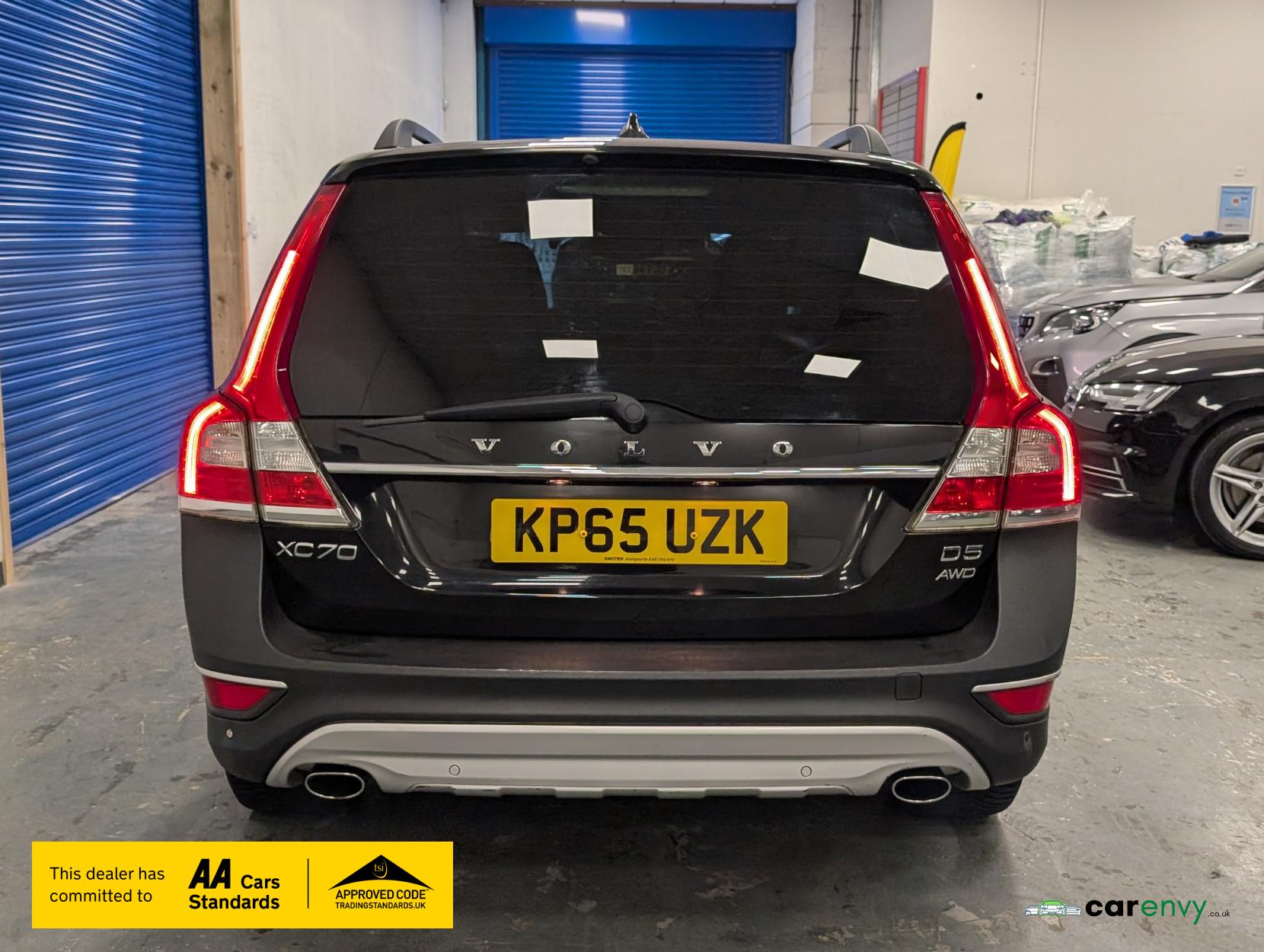 Volvo XC70 2.4 D5 SE Nav Estate 5dr Diesel Auto AWD Euro 6 (s/s) (220 ps)