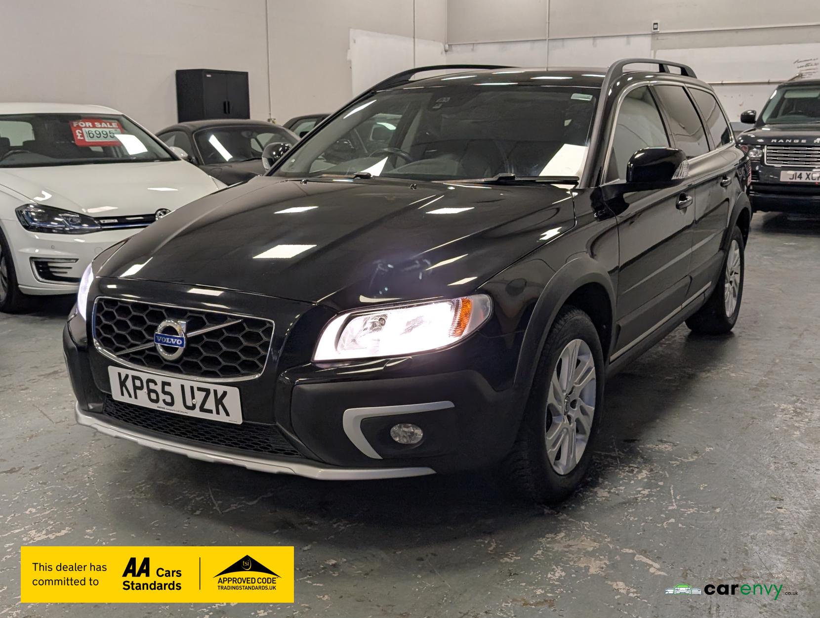 Volvo XC70 2.4 D5 SE Nav Estate 5dr Diesel Auto AWD Euro 6 (s/s) (220 ps)