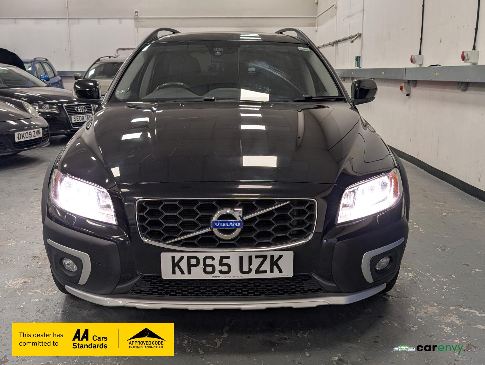 Volvo XC70 2.4 D5 SE Nav Estate 5dr Diesel Auto AWD Euro 6 (s/s) (220 ps)