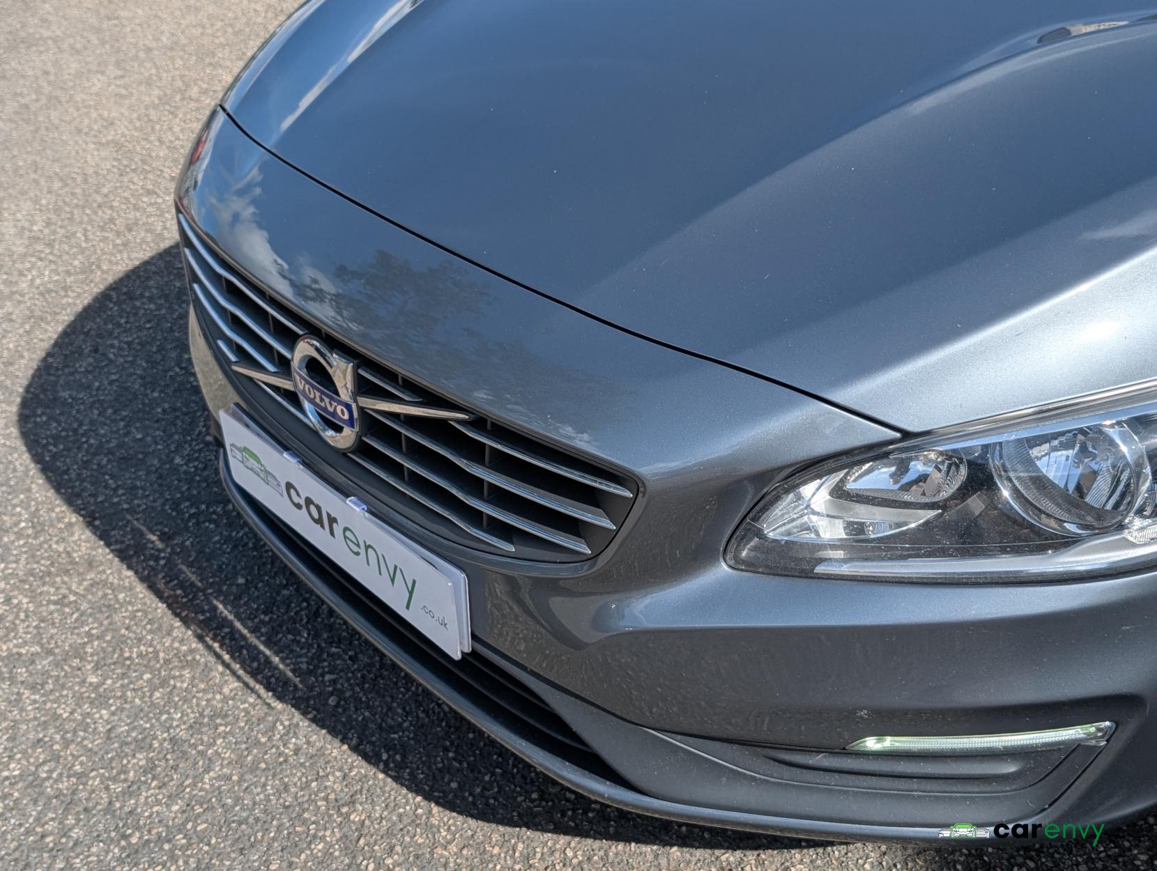 Volvo V60 2.4 D5 Twin Engine SE Nav Estate 5dr Diesel Plug-in Hybrid Auto AWD Euro 6 (s/s) (231 ps)