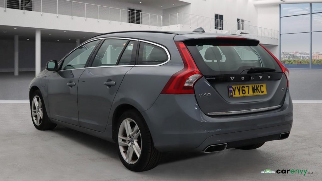 Volvo V60 2.4 D5 Twin Engine SE Nav Estate 5dr Diesel Plug-in Hybrid Auto AWD Euro 6 (s/s) (231 ps)